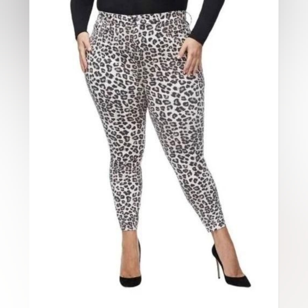 Good American Good Waist Crop Ankle Skinny Jeans in Snow Leopard, Plus Size 20